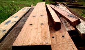  tábuas de madeira